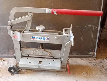 Trancia  autobloccanti  MONTOLIT