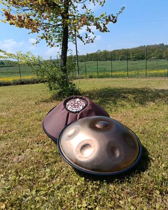 Handpan MDR in scala RE minore / D kurd