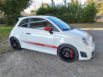 Abarth 595 competizione 