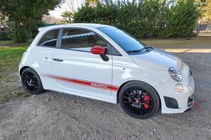 Abarth 595 competizione 