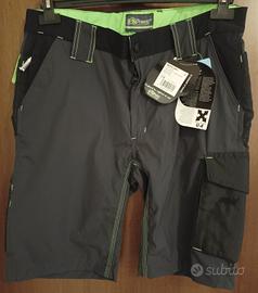 Pantaloni corti U-Power 