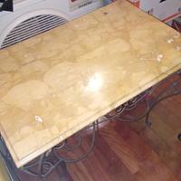 Tavoro rettangolare in ferro battuto con marmo