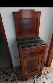 comodini antichi 