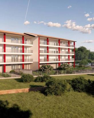 Appartamento di 115 m² con 3 locali e box auto a S