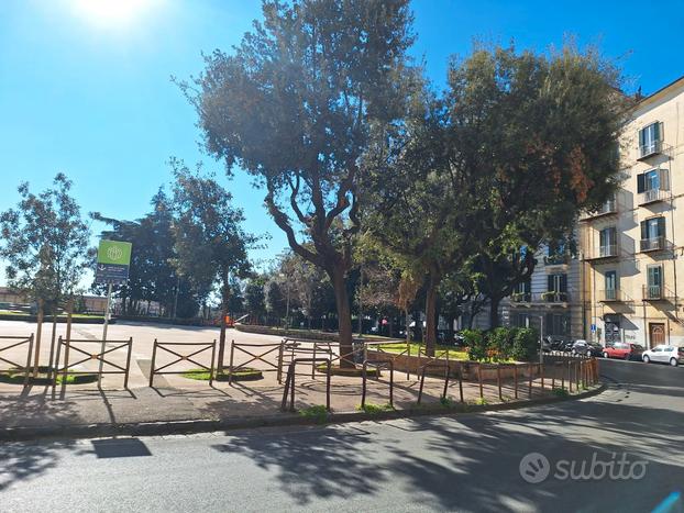 Corso Vittorio Emanuele Piazza Mercadante 2 Vani