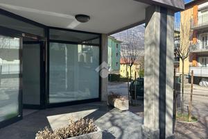 NEGOZIO A ROVERETO