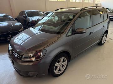 VOLKSWAGEN - Touran - Business 1.6 TDI