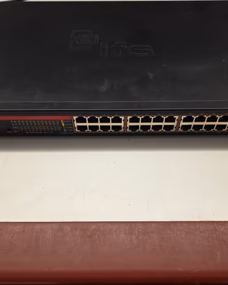 Interlogix ES2402-24P-2C Switch Poe+24 Porte