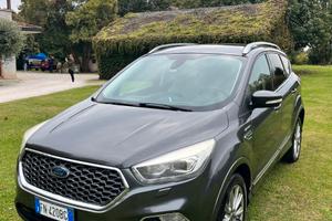 FORD KUGA "VIGNALE" COLOR GRIGIO SCURO 4WD