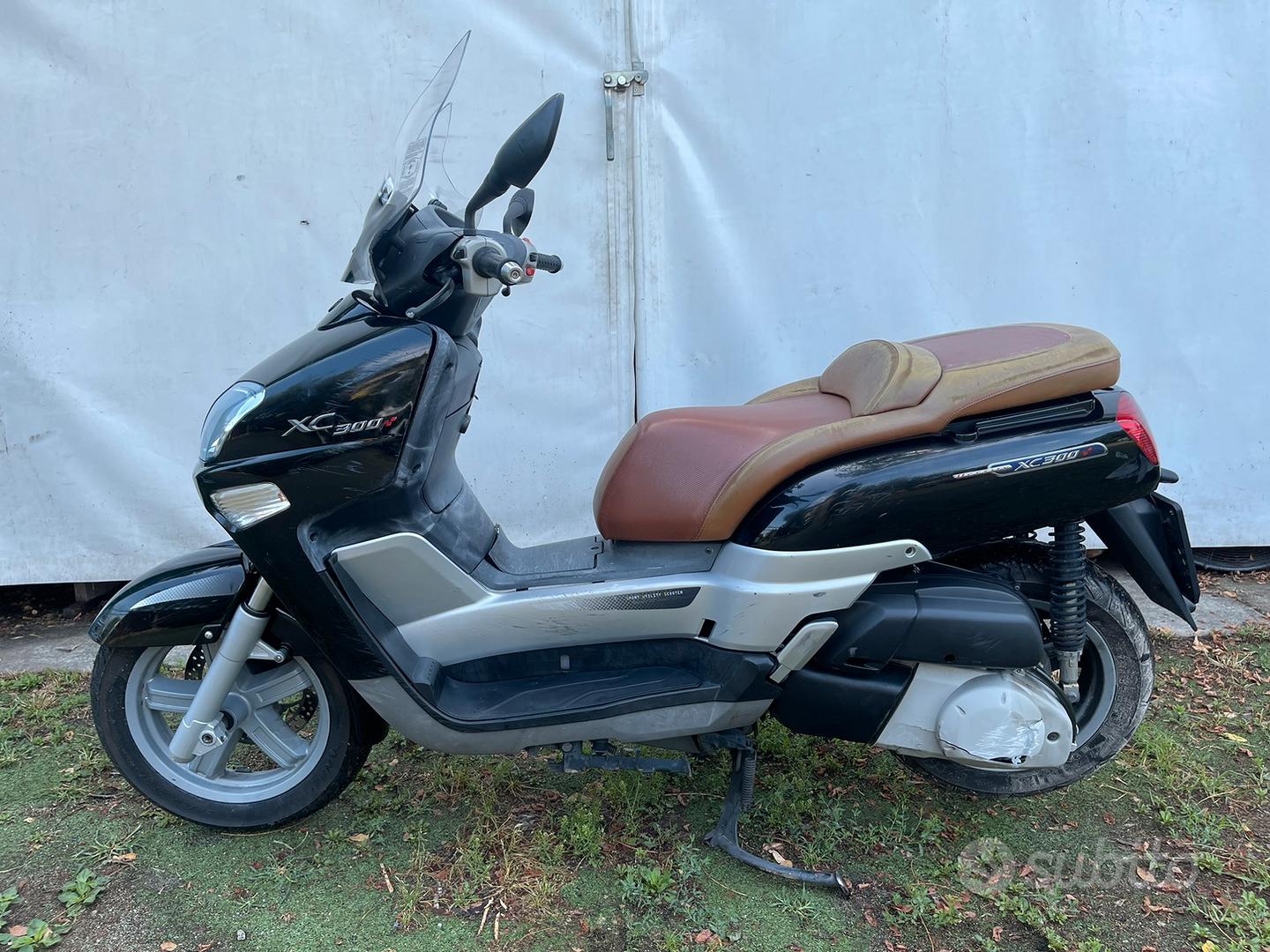 Yamaha xc 300 versity 2004 Accessori Moto In vendita a Milano