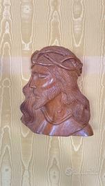 Testa di Cristo in legno intagliato a mano