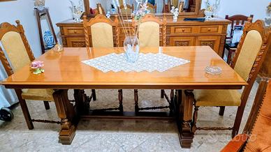 tavolo e sedie soggiorno 