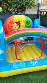 gonfiabile da interno o esterno usato pochissimo 