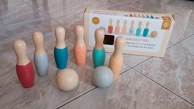 Bowling in Legno per Bambini. Giochi in legno