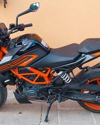 Ktm duke 125