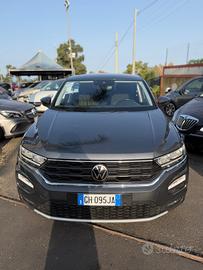 Volkswagen T-Roc 2.0 TDI SCR 150 CV DSG Sport Blue