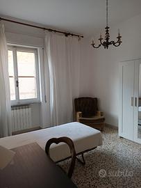 3 grandi camere per studenti zona Piagge a Pisa