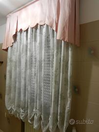 Tenda con Mantovana per finestra