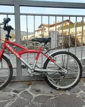 bici rossa
