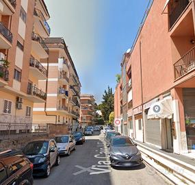 Guidonia montecelio spazioso appartamento arredato