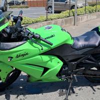 Kawasaki Ninja 250R - 2010