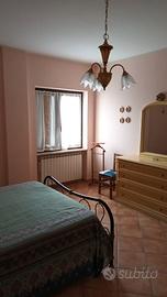 Camera da letto matrimoniale subito disponibile.