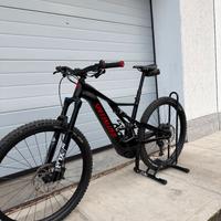 Specialized Turbo Levo M5