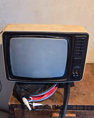 Tv Grundig Triumph 1221