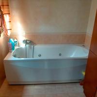 Vasca da bagno con idromassaggio