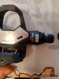 pedali keo max carbon 