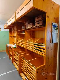 Retrobanco espositivo in legno (es. per pane)