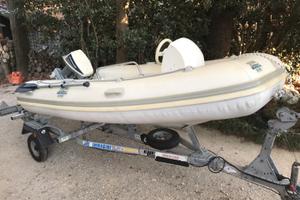 Carrello gommone Ellebi e motore Evinrude 15