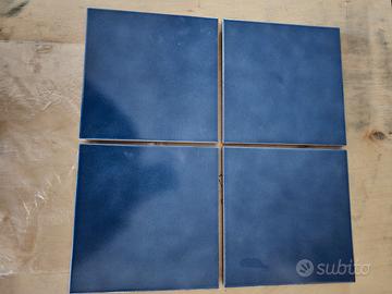 PIASTRELLE BLU 20x20