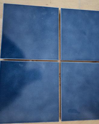PIASTRELLE BLU 20x20