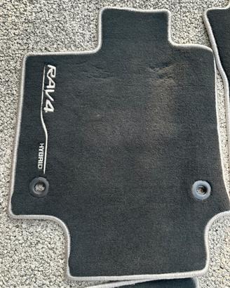 Tappetini originali RAV4