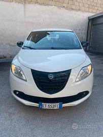 Lancia Ypsilon 1.2 benzina