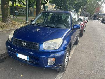 Toyota RAV4 2001