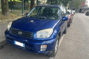 Toyota RAV4 2001