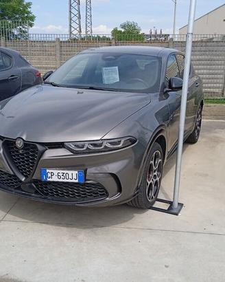Alfa Romeo Tonale PLUG IN My23 Plug In Hybrid...