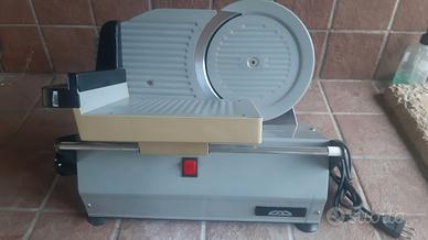 Affettatrice CAD Sprint 22