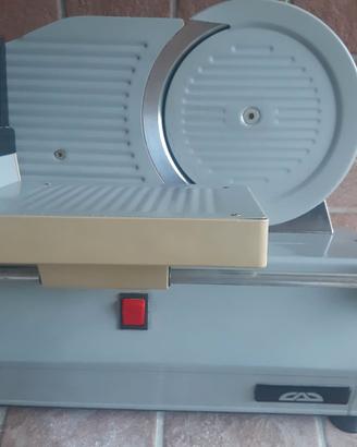 Affettatrice CAD Sprint 22