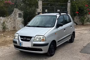 Hyundai atos 2008 con gancio traino omologato