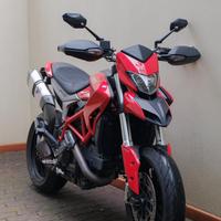 Ducati Hypermotard 821