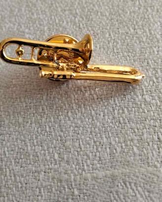spilla da giacca "Trombone"