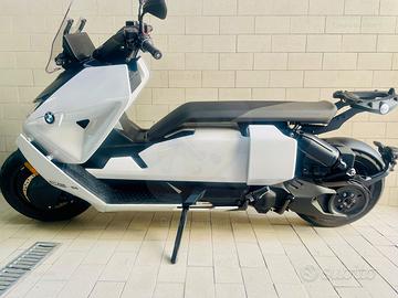 Bmw CE 04 FARI LED MANOPOLE RISCALDATE IL PIU POTE