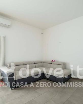 Villa di 164 m² con 5 locali e box auto a Conselic