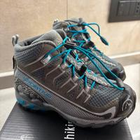 Scarponcini La sportiva tg.28 in goretex unisex