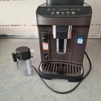 Macchina caffe Delonghi