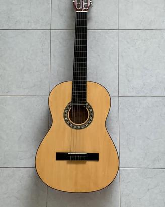 Chitarra classica con custodia 