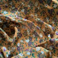 Foulard floreale autunnale